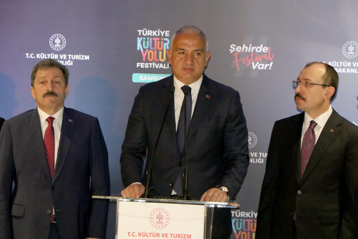 Bakan Ersoy: FTI misafirlerinin dönüşleri sorunsuz şekilde o