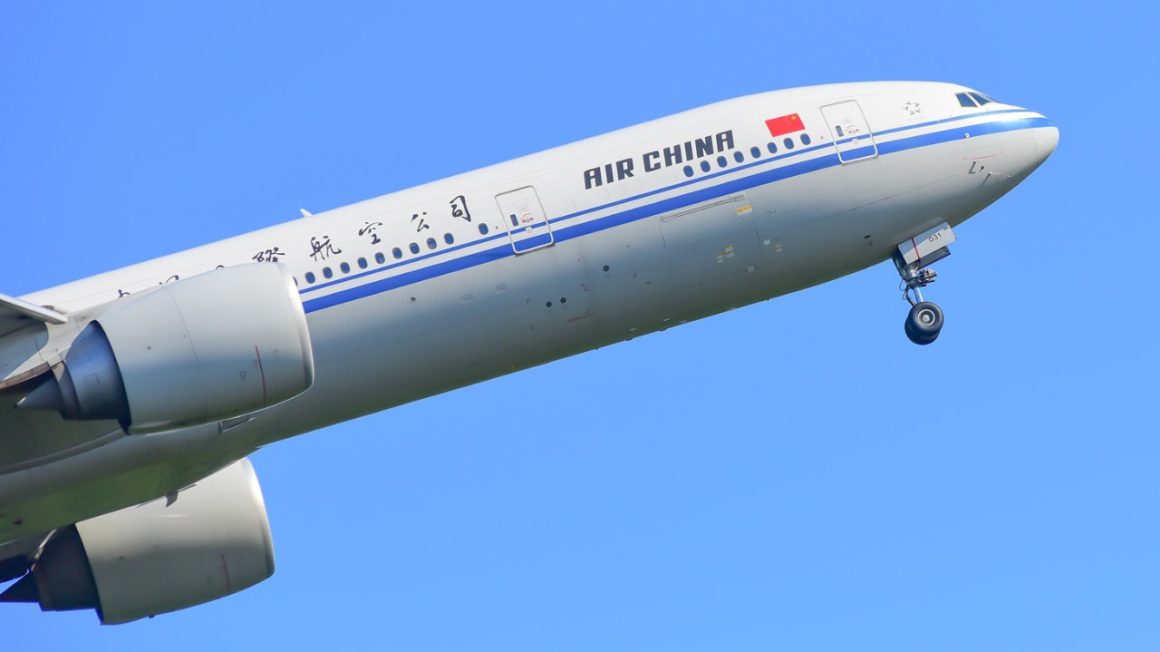 air-chinanin-istanbul-havalimaninda-ucak-seferleri-basliyor-b0us