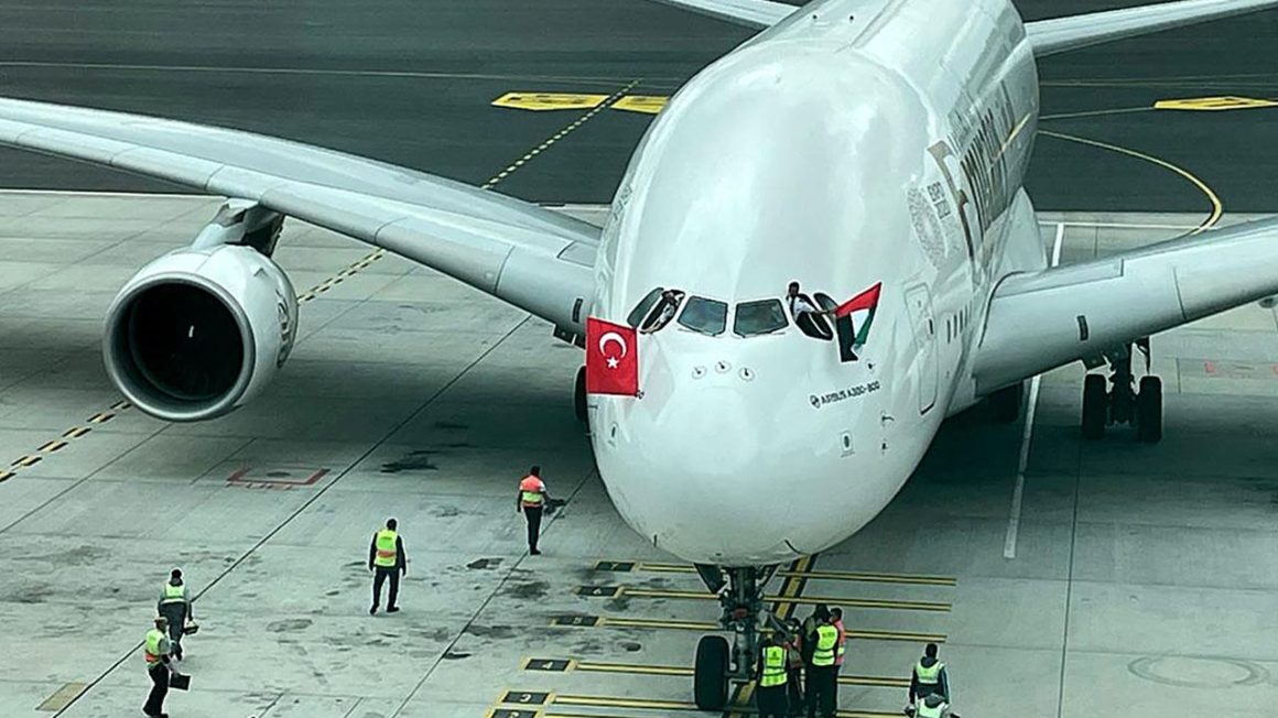 airbus-a380-tipi-ucak-aa-1664589
