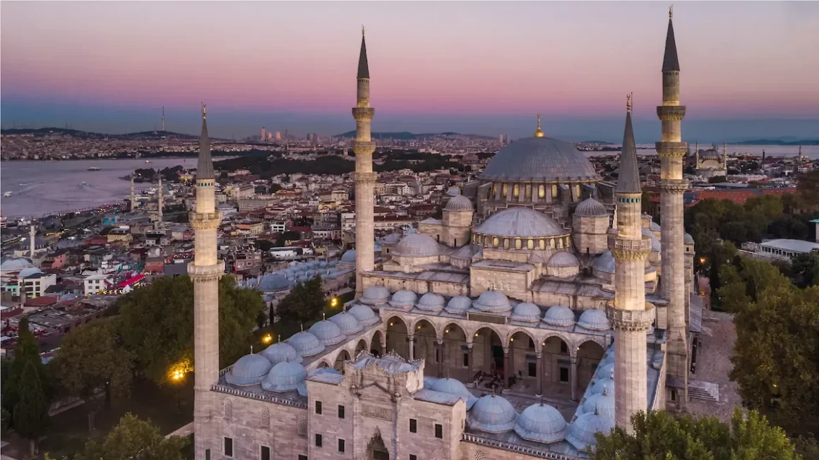 Die Süleymaniye-Moschee (Bildquelle: onedio.com)
